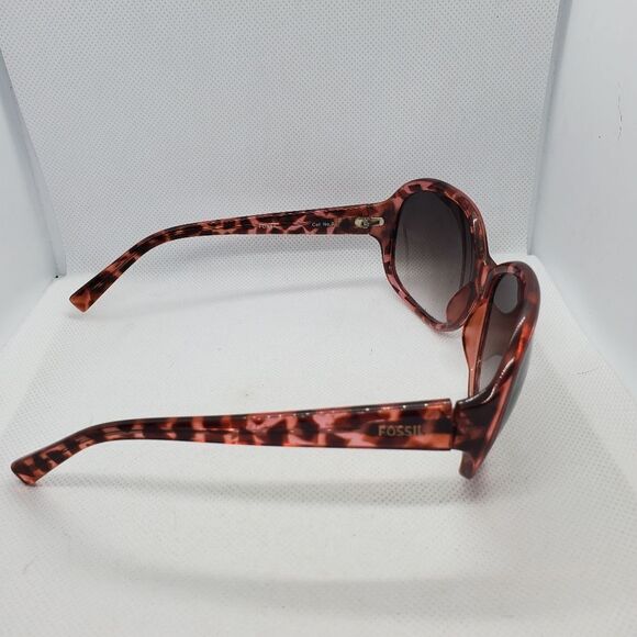 Fossil Robin Pink Tortoiseshell Sunglasses - Picture 3 of 10